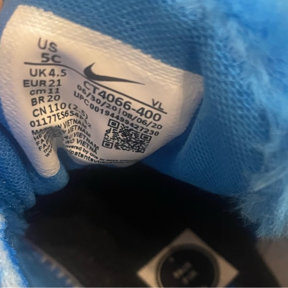 Nike Team Hustle D9 Lil TD 'Light Photo Blue'- Size 5 - Picture 7 of 7